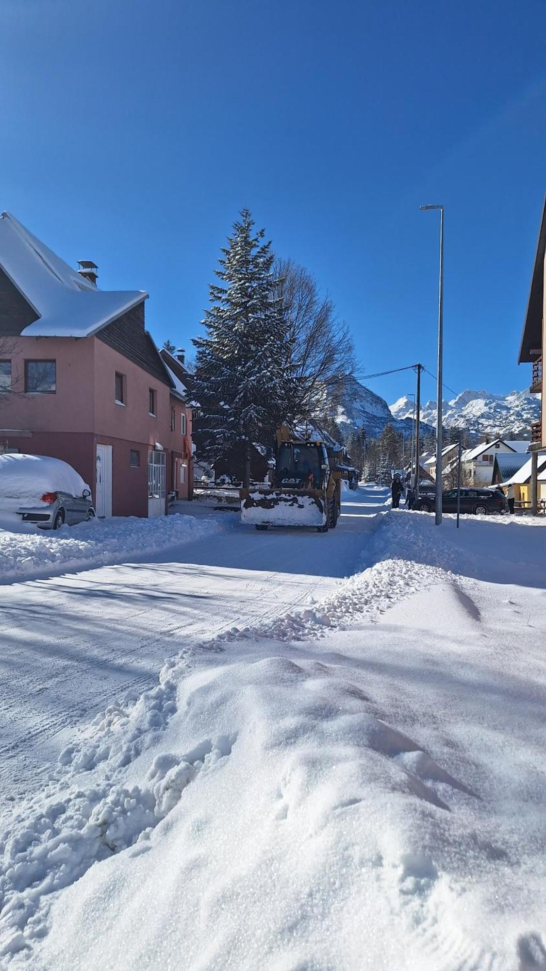 Apartman A&J Žabljak Buitenkant foto
